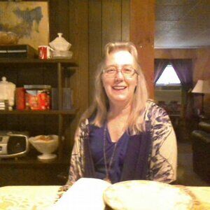 Meet your Posher, Veronica